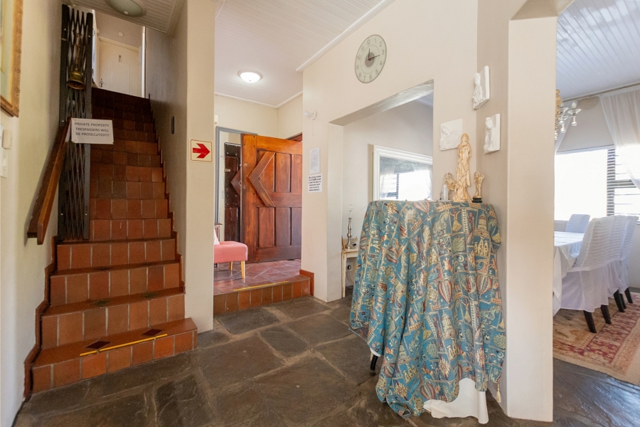 8 Bedroom Property for Sale in Country Club Western Cape